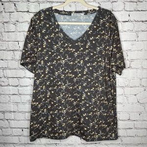 Michelle Mae Boutique Short Sleeve Floral Tee Women’s Size 2XL